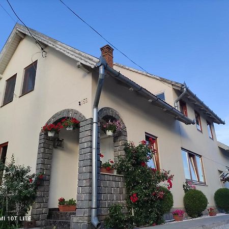Rita Vendeghaz Διαμέρισμα Ciumani Εξωτερικό φωτογραφία